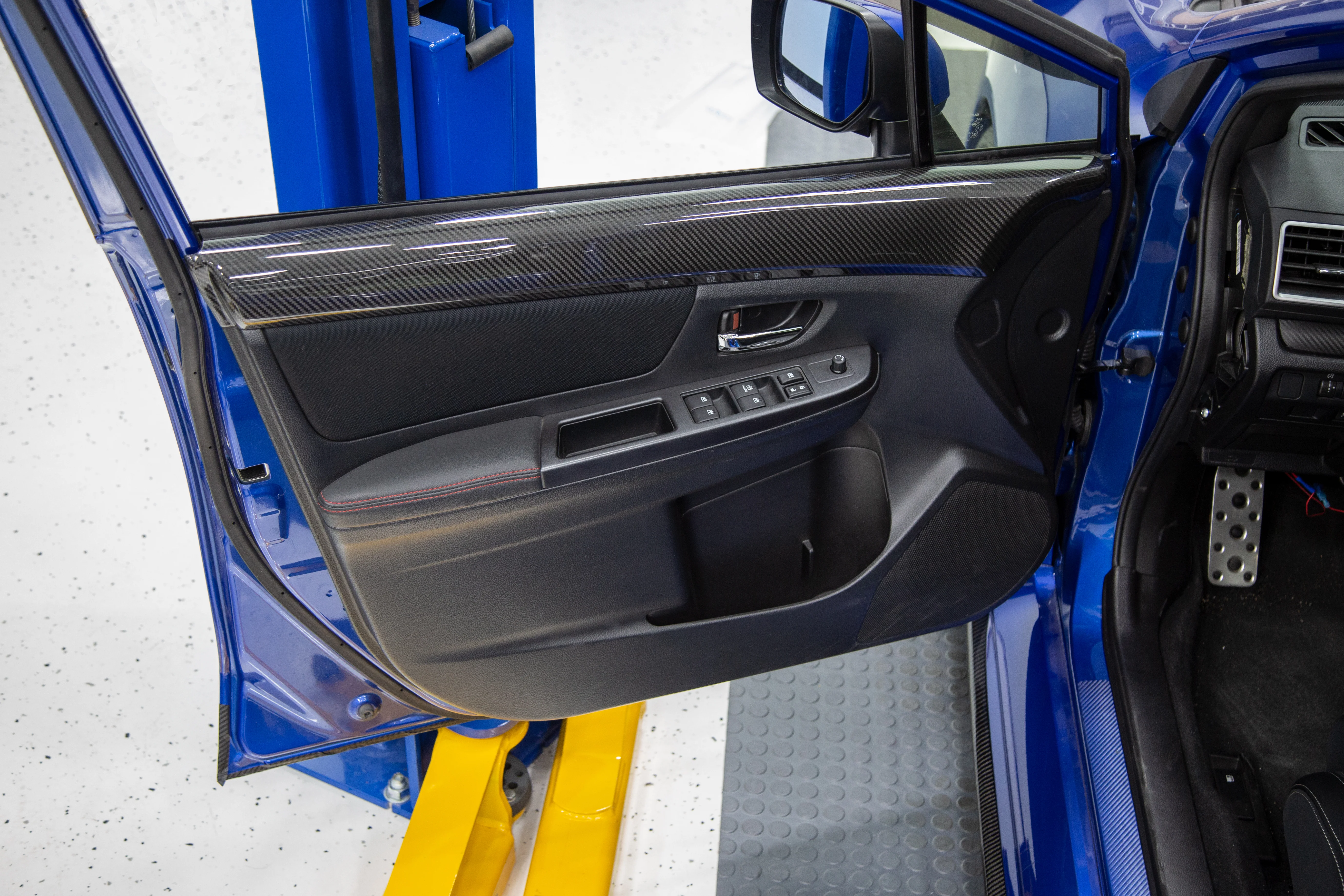 OLM LE Dry Carbon Front Door Trim Upper Panels - 2015-2021 WRX / STI - Image 7